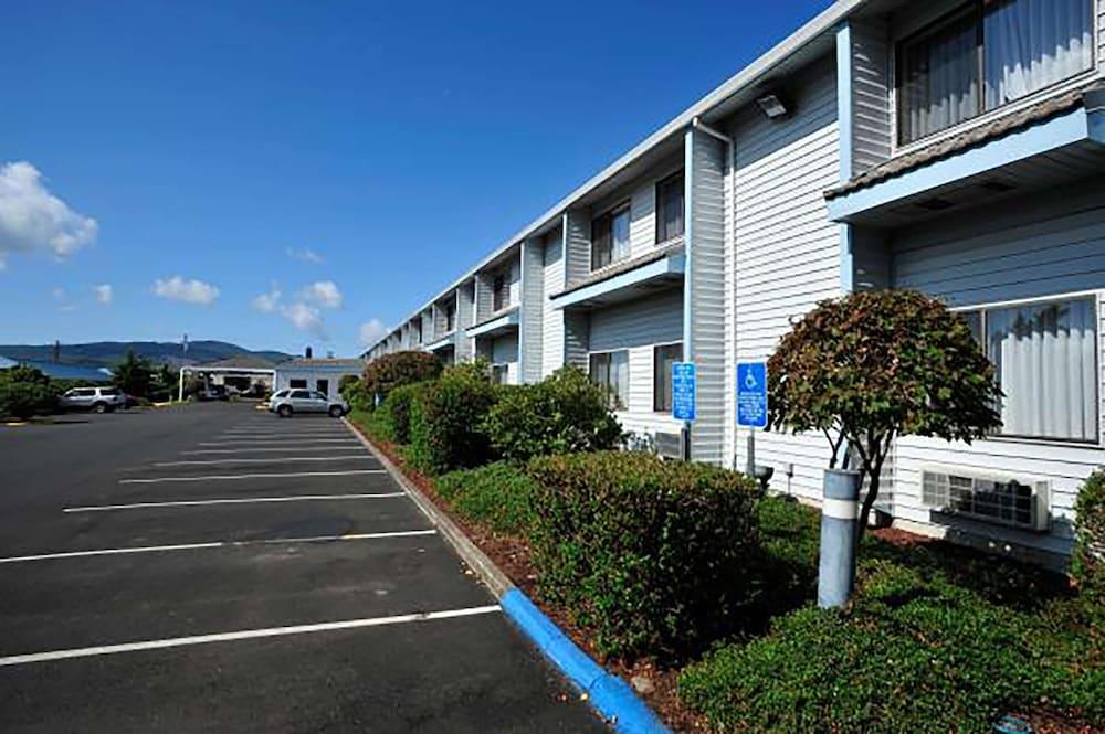 The Tillamook Inn Exterior photo