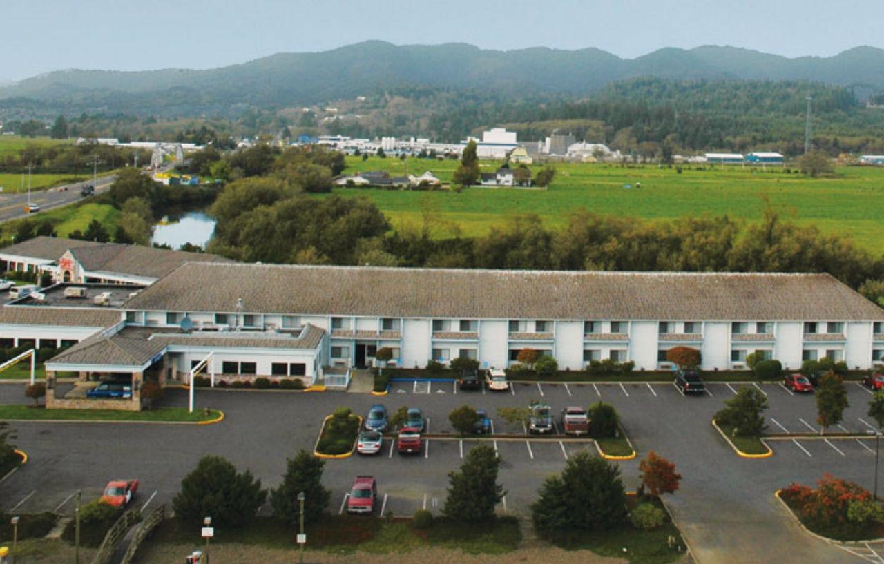 The Tillamook Inn Exterior photo